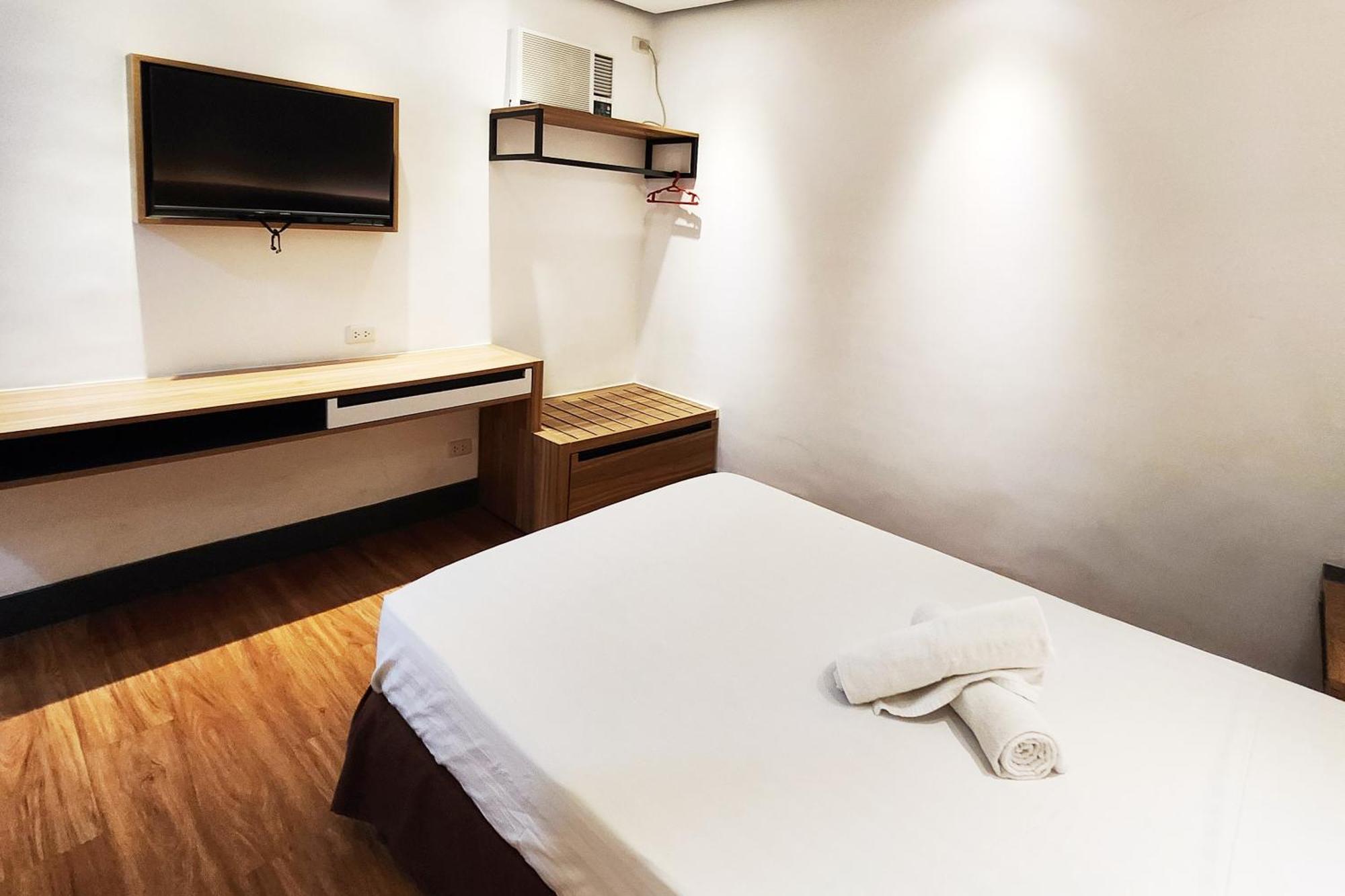 Boulevard Pension Hotel Cebu Kültér fotó