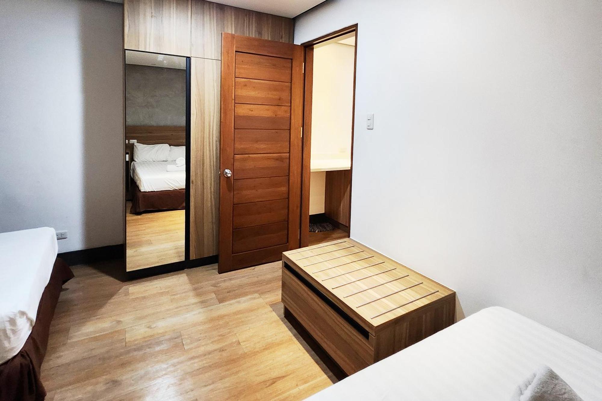 Boulevard Pension Hotel Cebu Kültér fotó